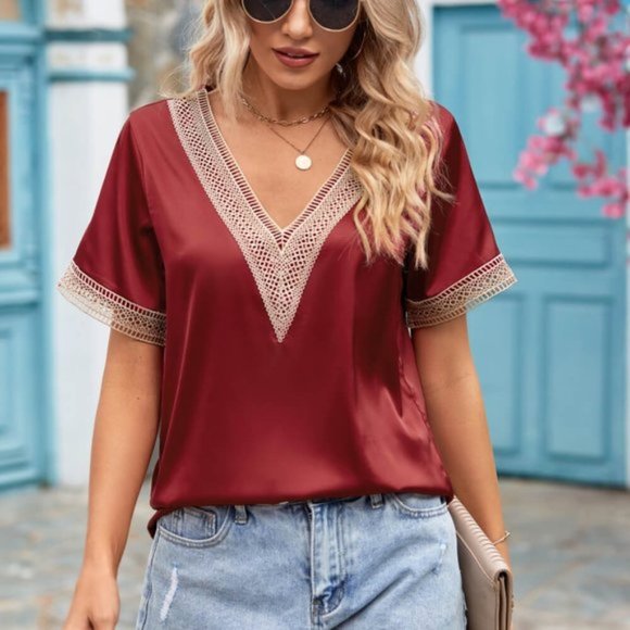 Contrast Trim Short Sleeve Plunge Blouse - Picture 9 of 12